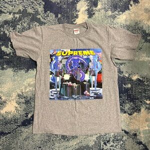 Supreme t shirt